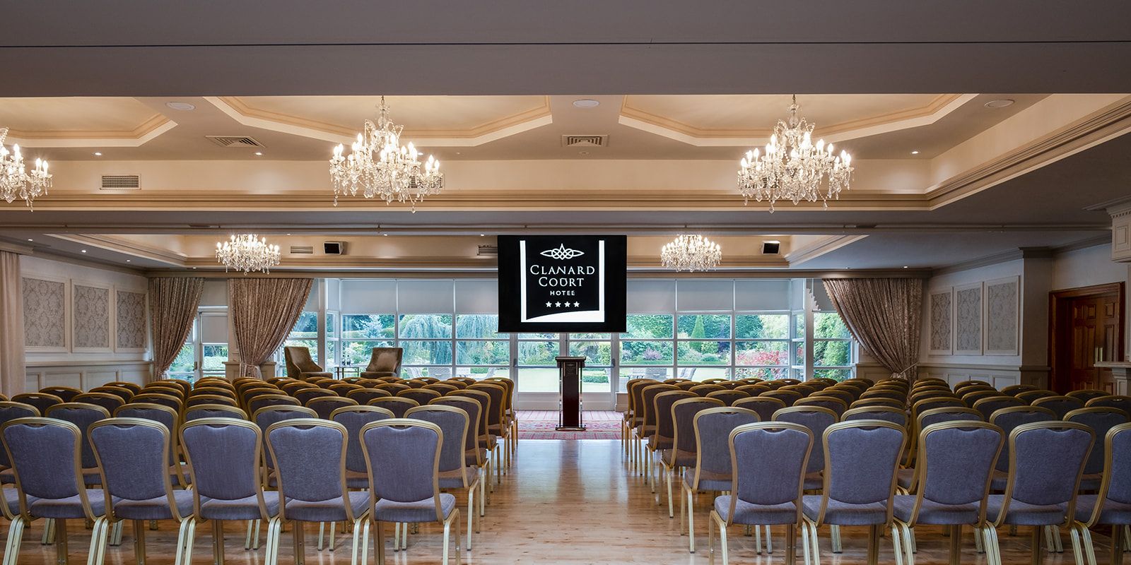 Fitzgerald suite   theatre www.clanardcourt.ie_v4